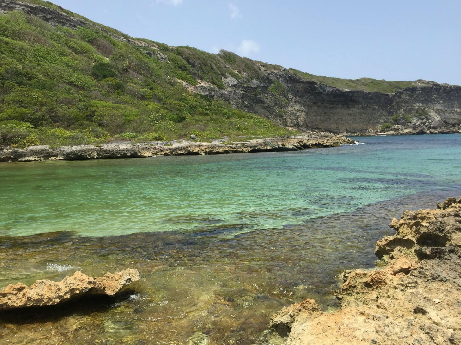 Plage de la porte d'enfer en Guadeloupe