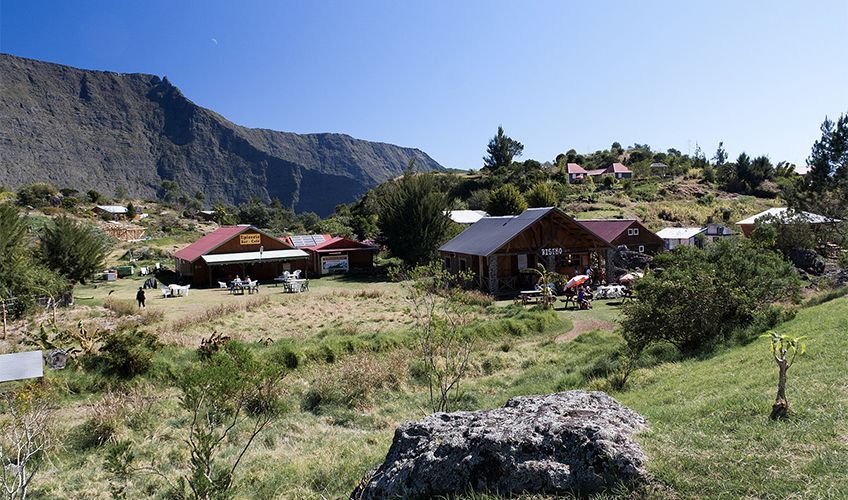 village de La Nouvelle dans le cirque de Mafate  la Runion